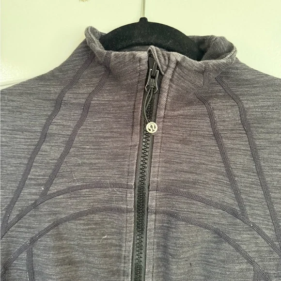Lululemon jacket - Picture 3 of 4